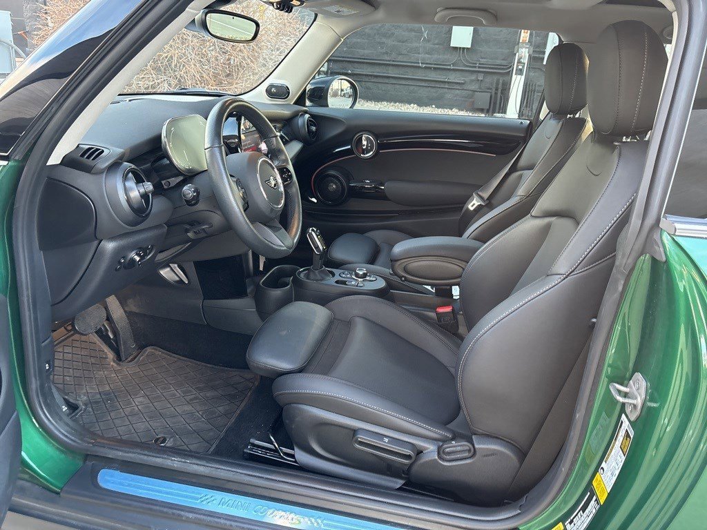 Used 2024 MINI Cooper SE image 10
