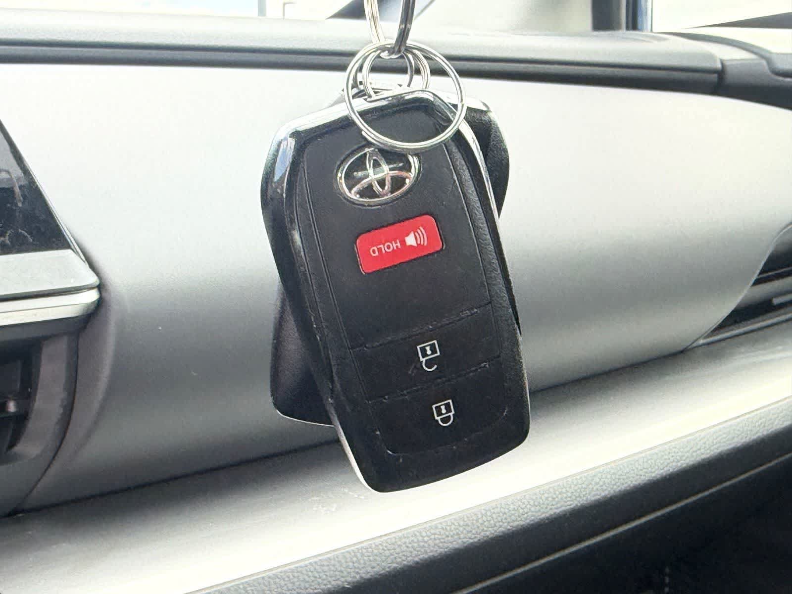 Used 2023 Toyota Prius LE FWD image 27