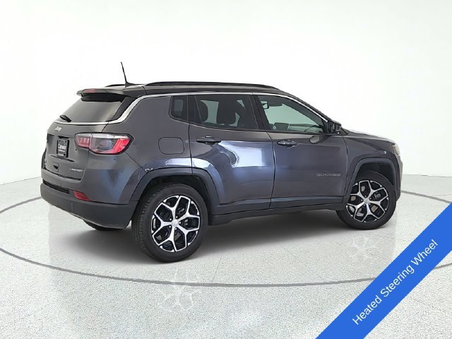 Used 2024 Jeep Compass Limited AWD/4WD image 6