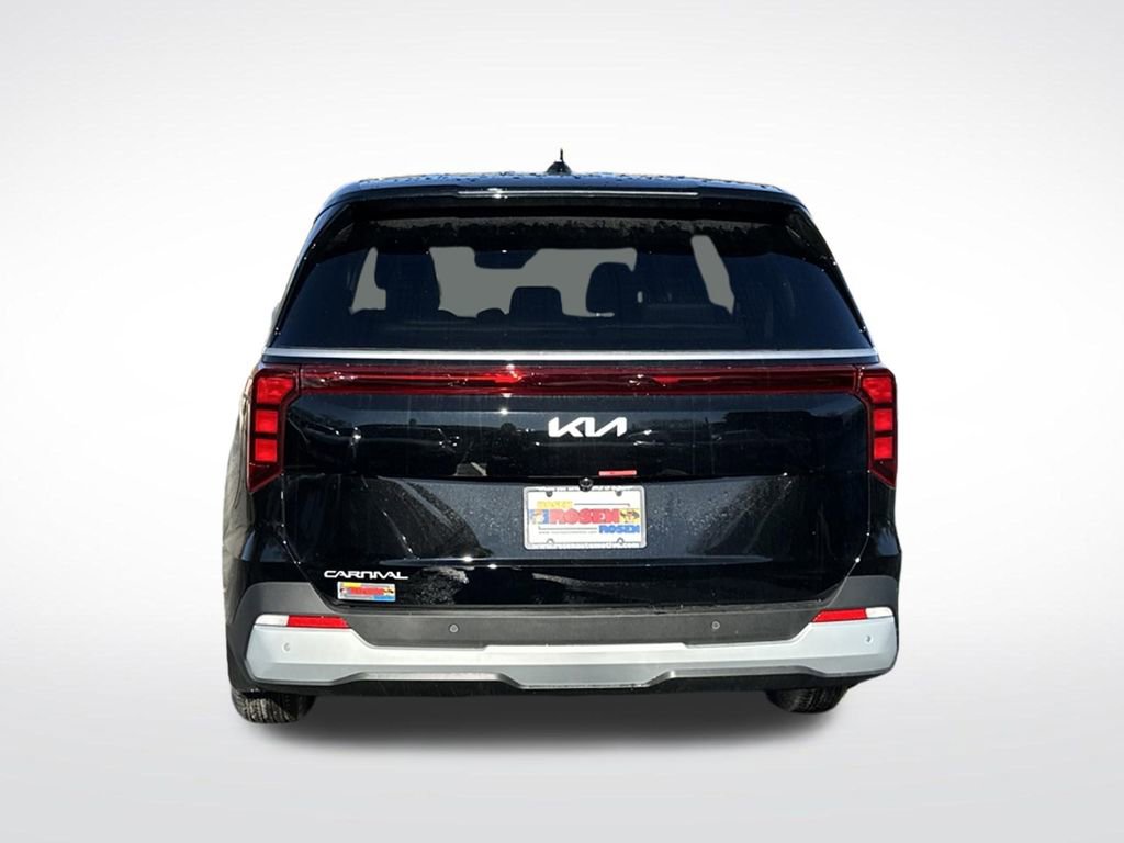 New 2026 Kia Carnival FWD image 4