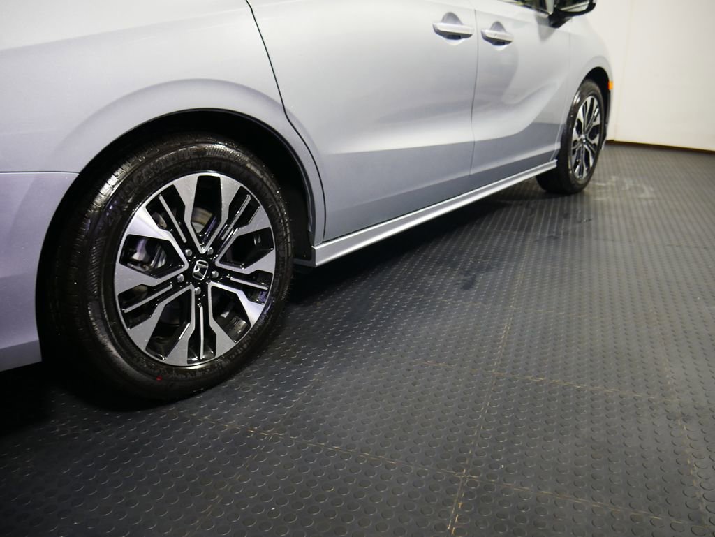 New 2026 Honda Odyssey Elite image 4
