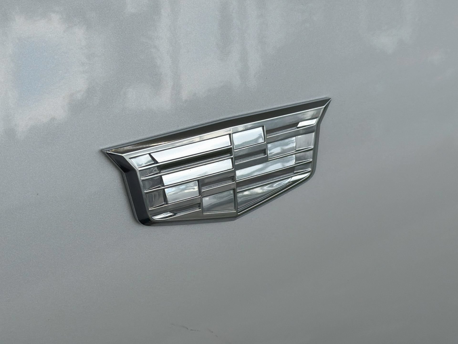 Certified 2025 Cadillac Escalade Sport Platinum AWD/4WD image 13