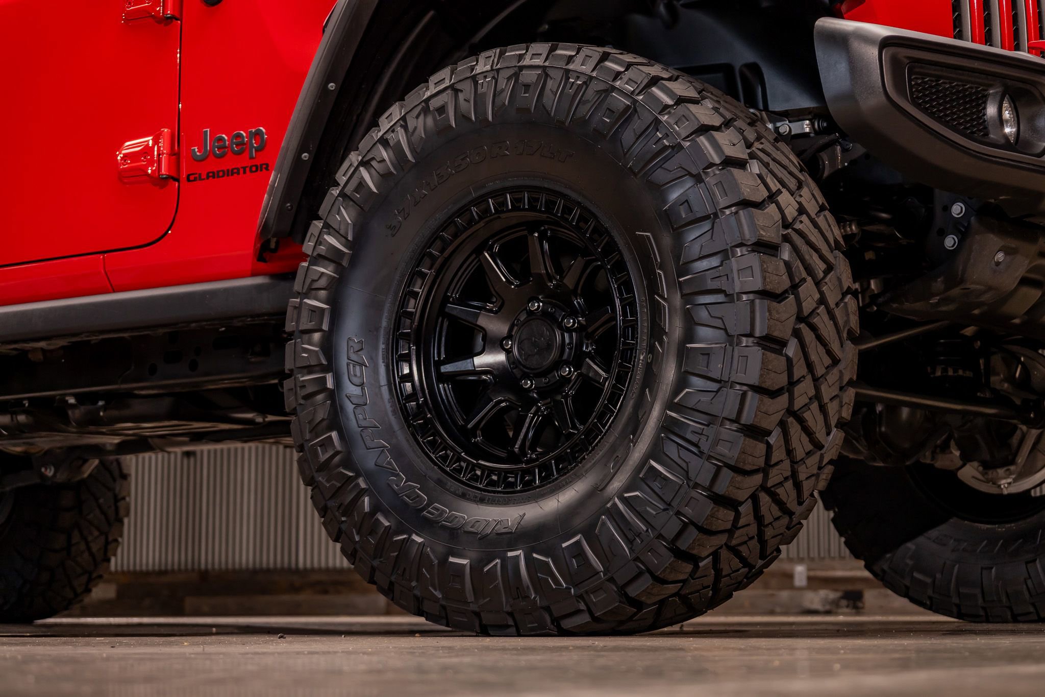 Used 2022 Jeep Gladiator Rubicon w/ Cold Weather Group image 16