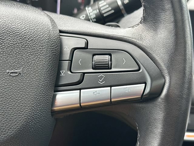 Certified 2023 Cadillac XT4 Premium Luxury AWD/4WD image 23