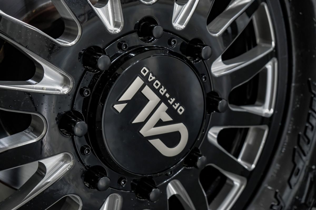 Used 2024 RAM 3500 Tradesman w/ Chrome Appearance Group image 57