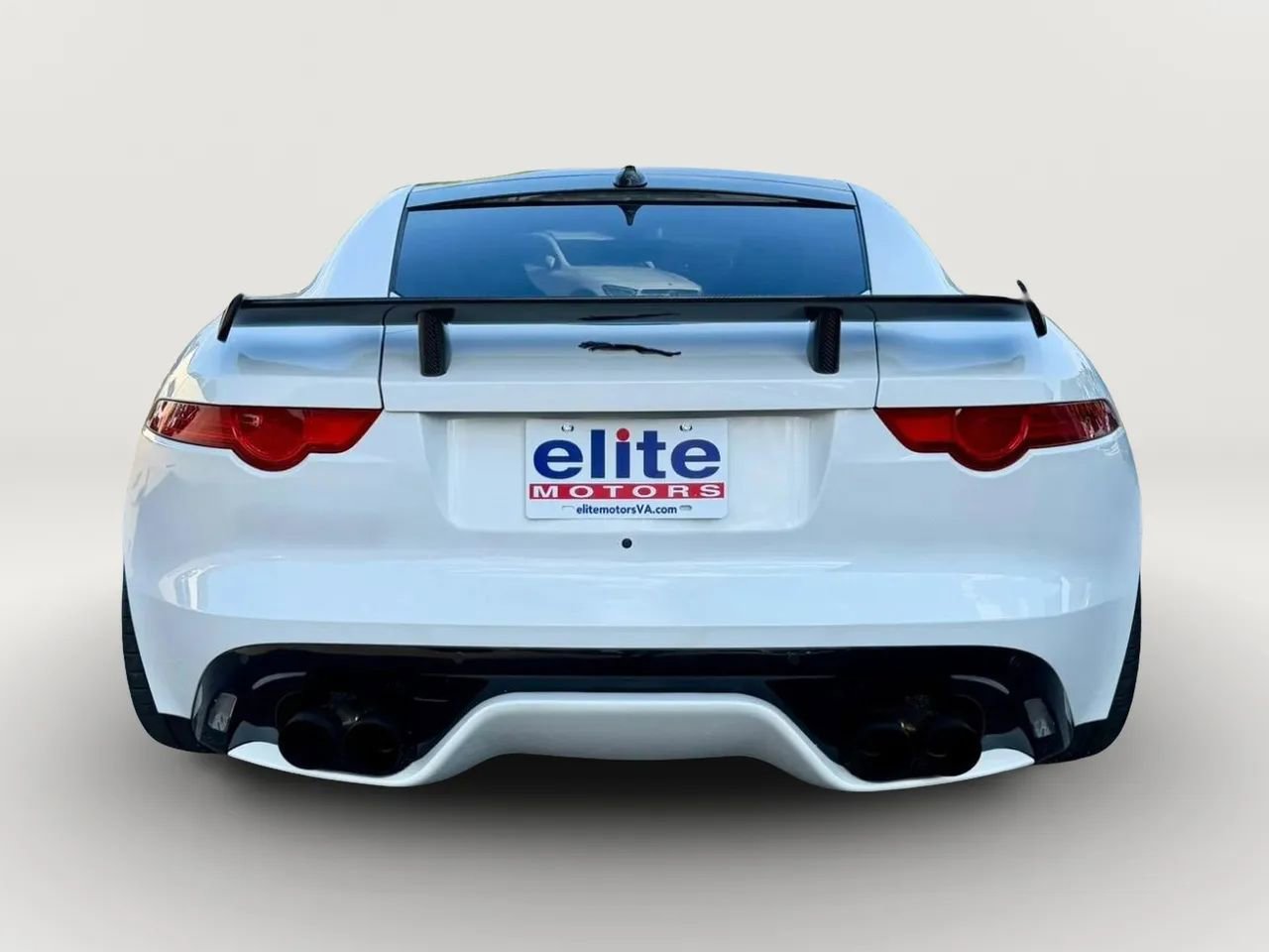 Used 2017 Jaguar F-TYPE R AWD/4WD image 6