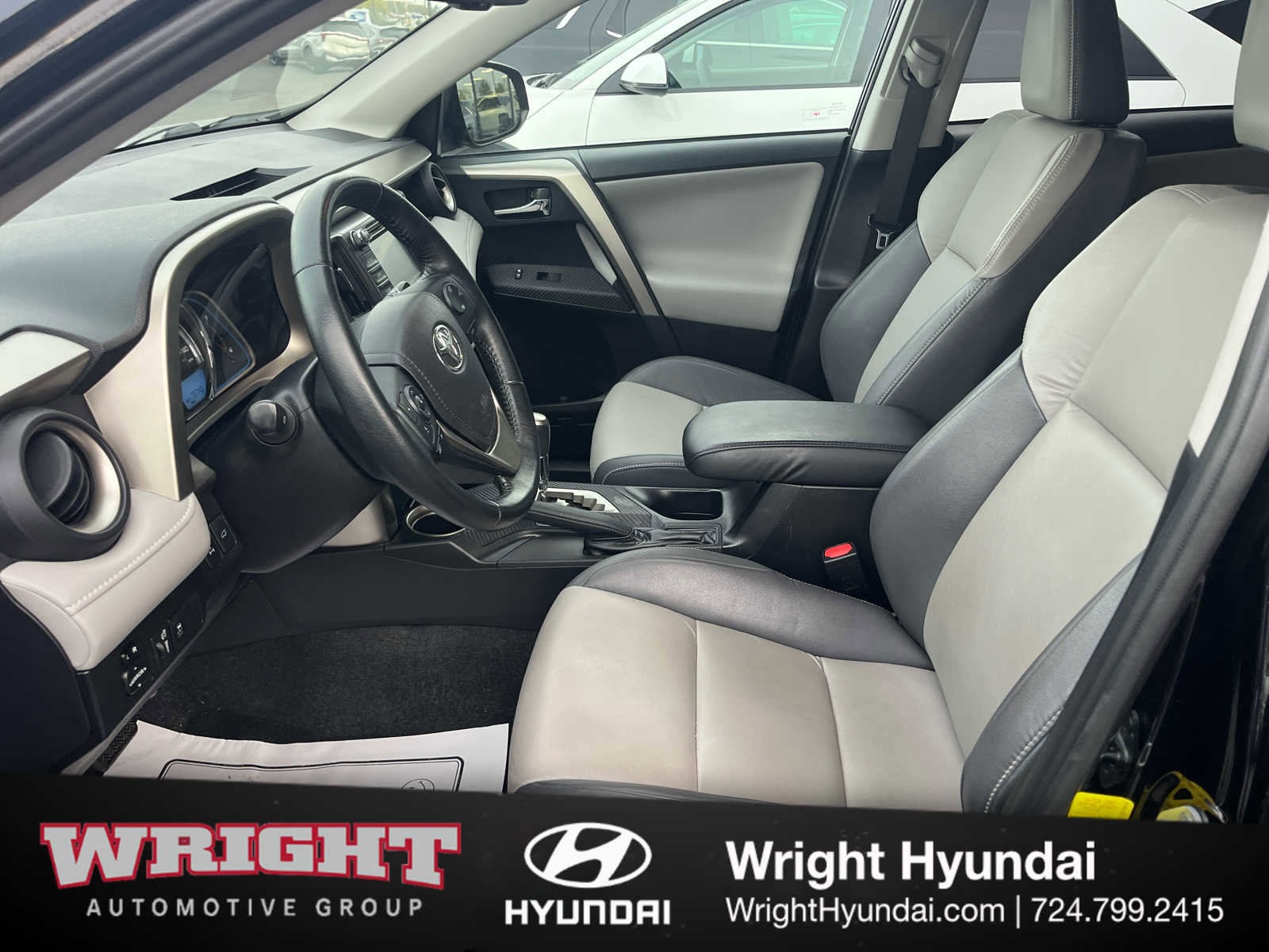 Used 2015 Toyota RAV4 Limited AWD/4WD image 5
