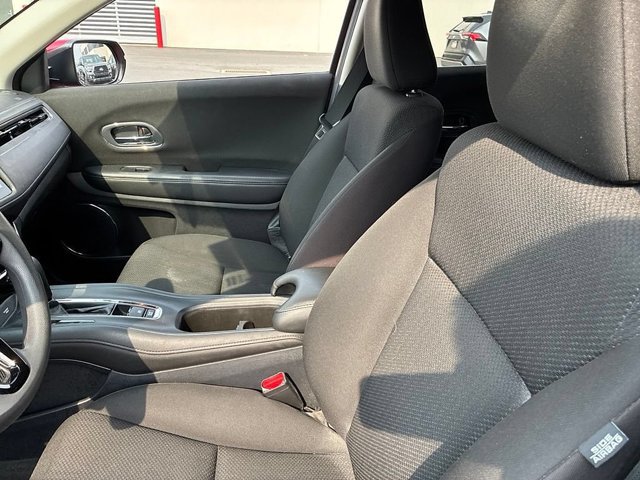 Used 2018 Honda HR-V EX image 26