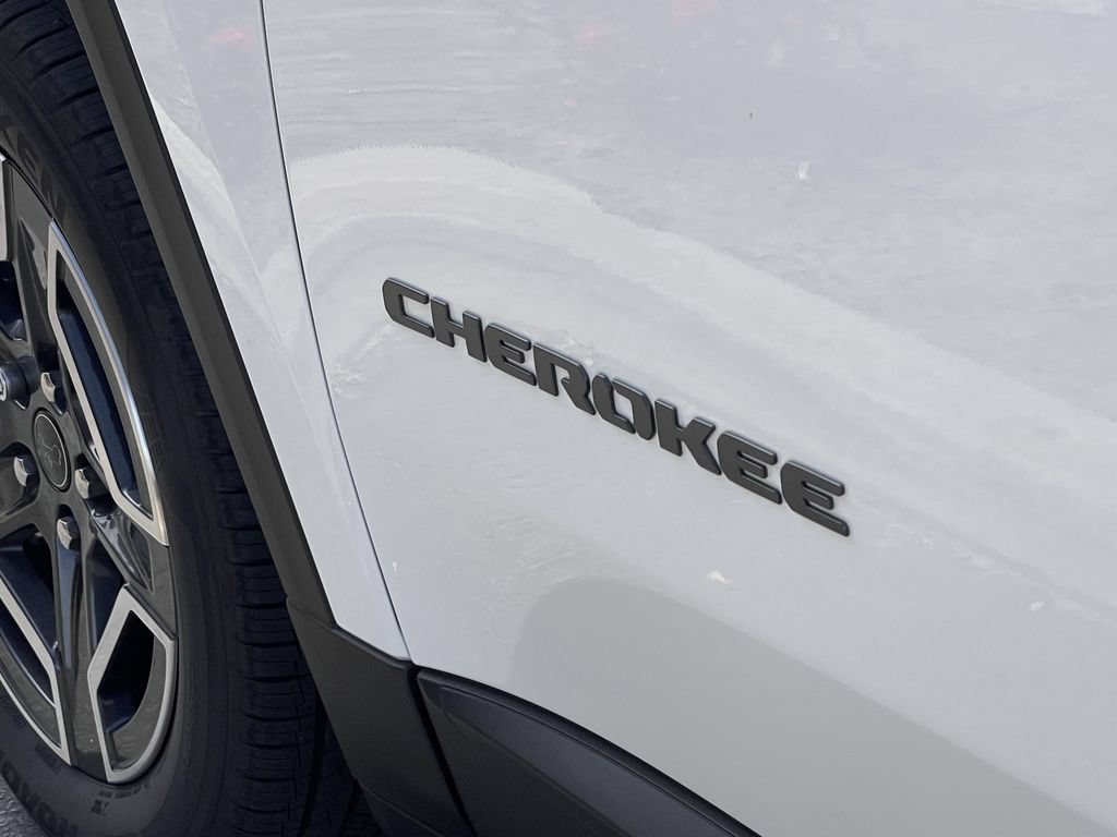 New 2026 Jeep Cherokee Laredo AWD/4WD image 11