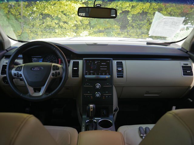 Certified 2019 Ford Flex SEL w/ Equipment Group 202A AWD/4WD image 9