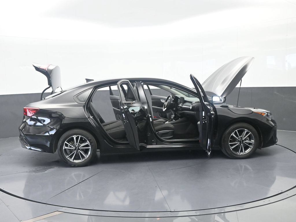 Used 2024 Kia Forte LXS w/ LXS Technology Package FWD image 65