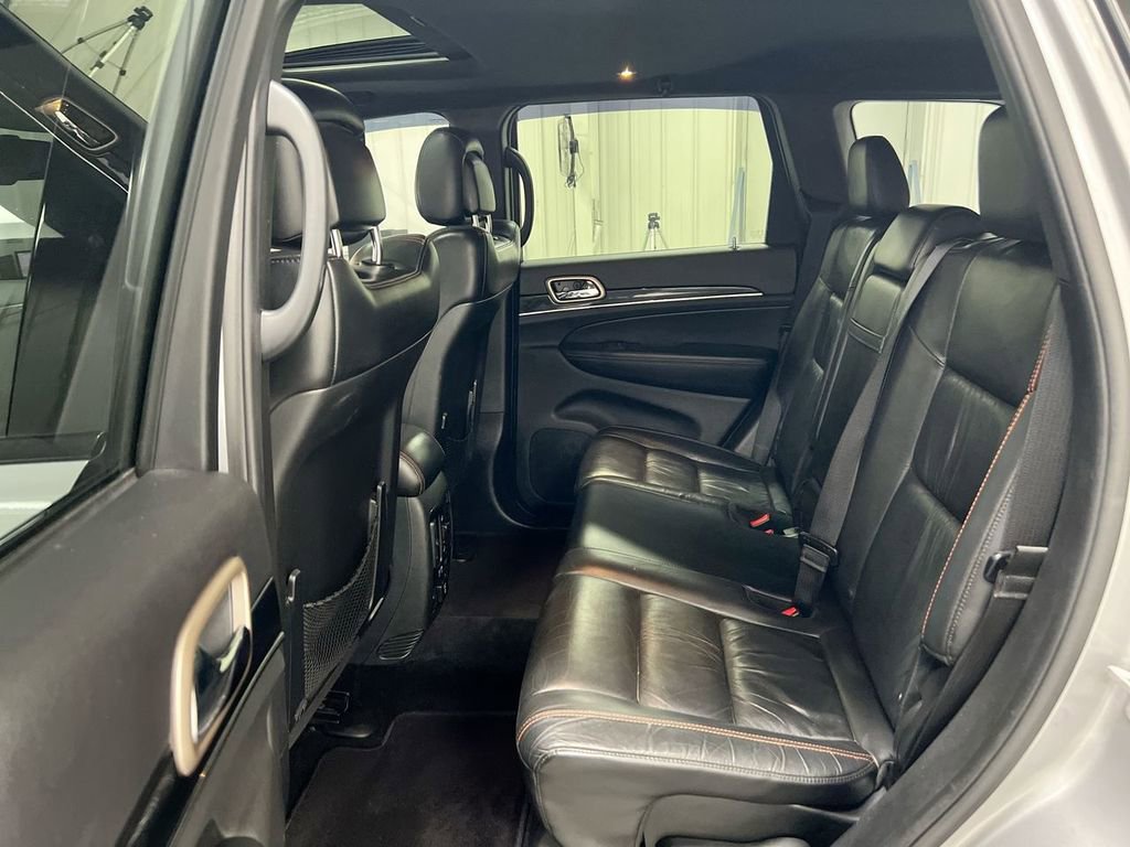Used 2016 Jeep Grand Cherokee Limited 75th Anniversary image 23