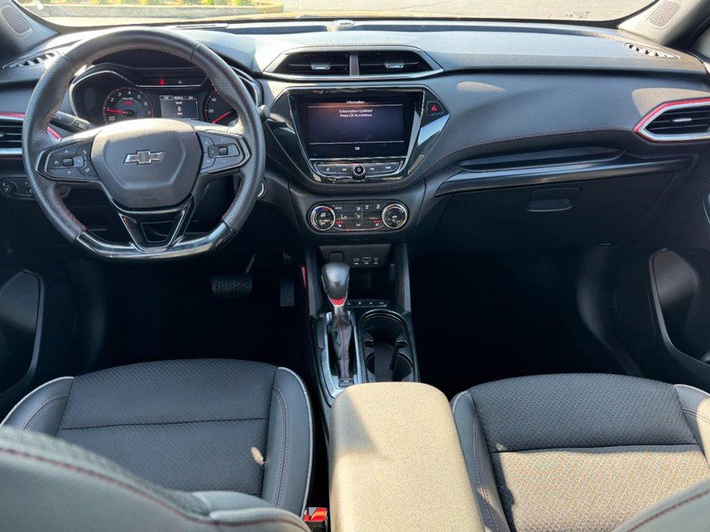 Used 2023 Chevrolet TrailBlazer RS w/ Convenience Package image 11