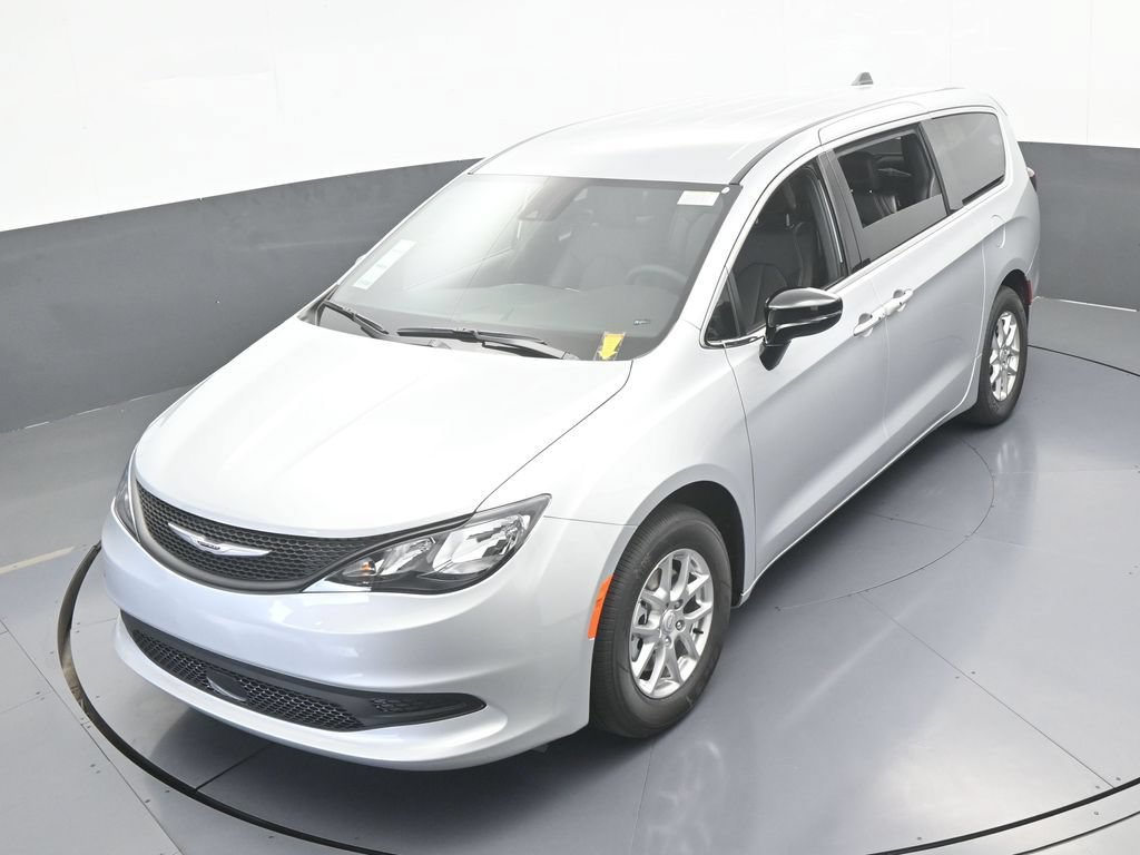 New 2026 Chrysler Voyager LX FWD image 43