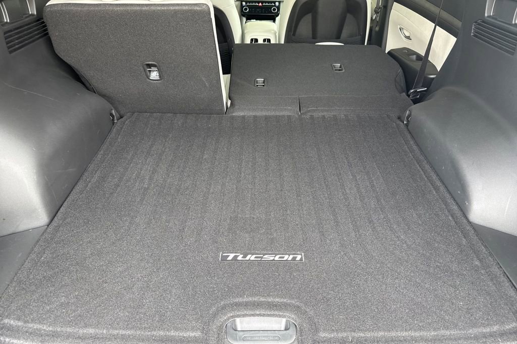 Used 2025 Hyundai Tucson SEL image 12