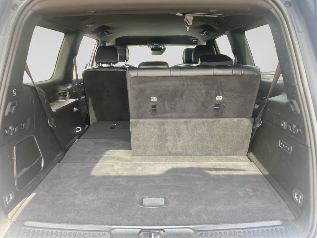 Used 2024 Jeep Wagoneer Series II w/ Flexible Seating Group RWD image 27