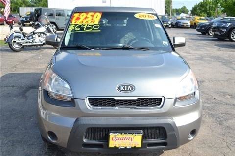 Used 2010 Kia Soul + FWD image 4