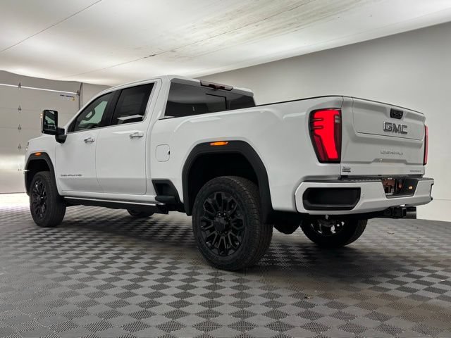 New 2026 GMC Sierra 2500 Denali Ultimate AWD/4WD image 14