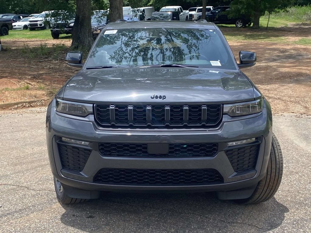 New 2026 Jeep Grand Cherokee L Limited w/ Limited Altitude Package AWD/4WD image 33