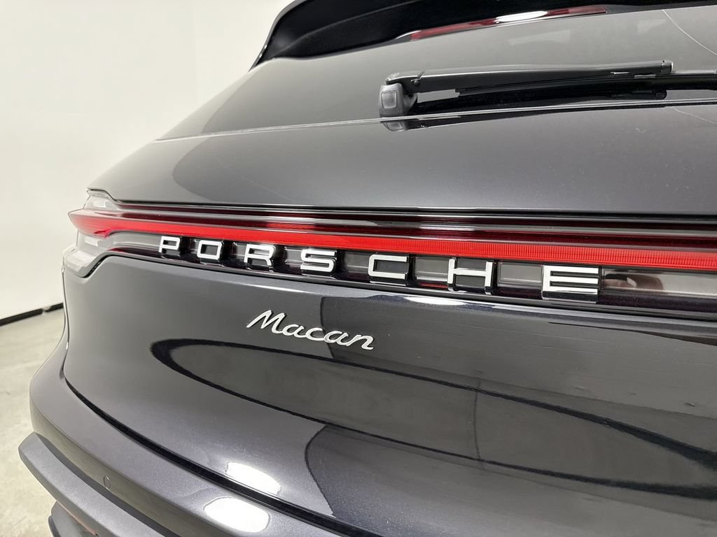 New 2026 Porsche Macan AWD/4WD image 19