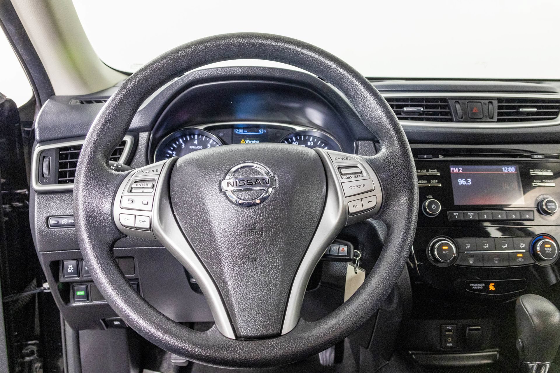 Used 2016 Nissan Rogue S AWD/4WD image 28