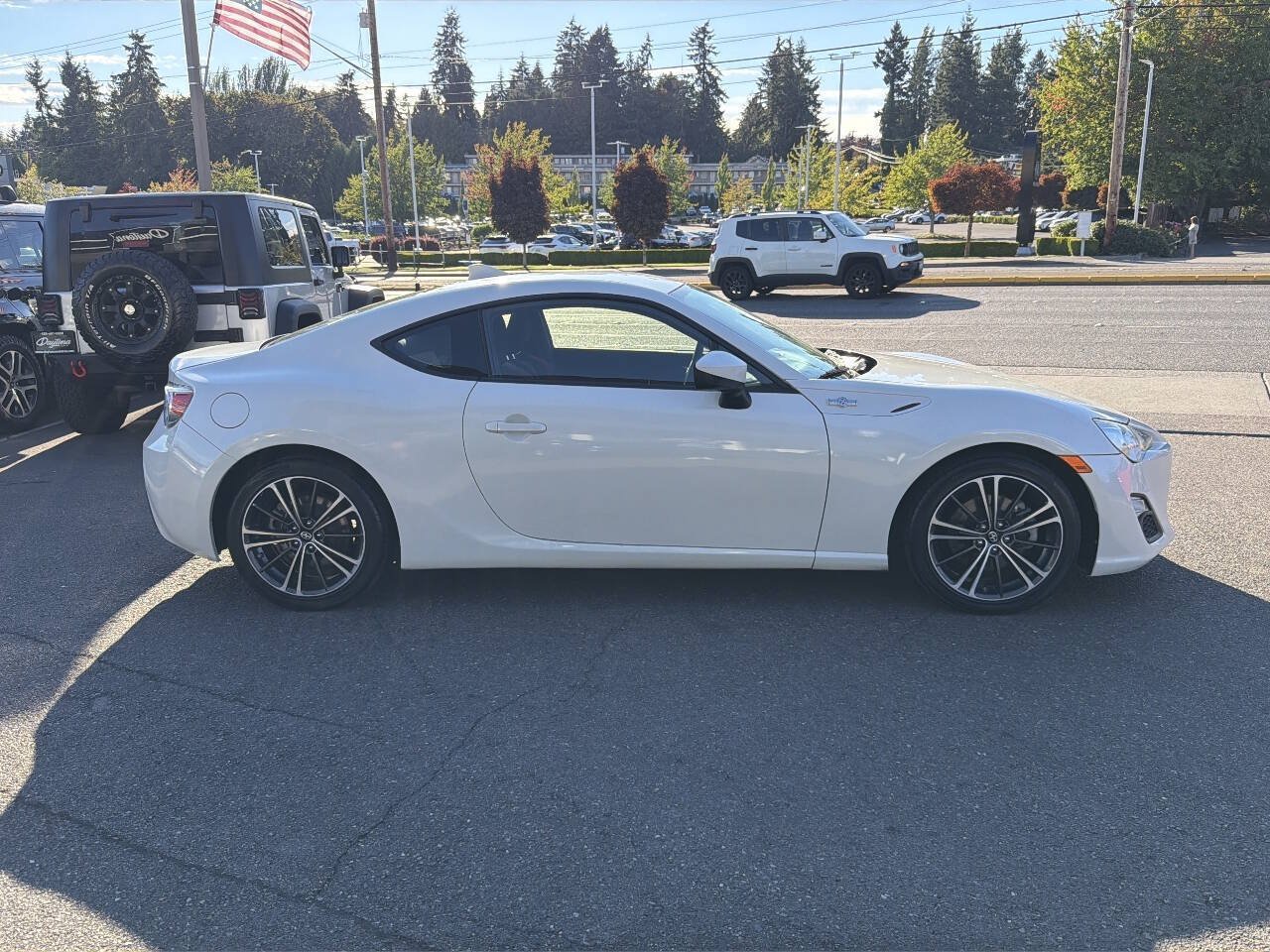 Used 2015 Scion FR-S RWD image 9