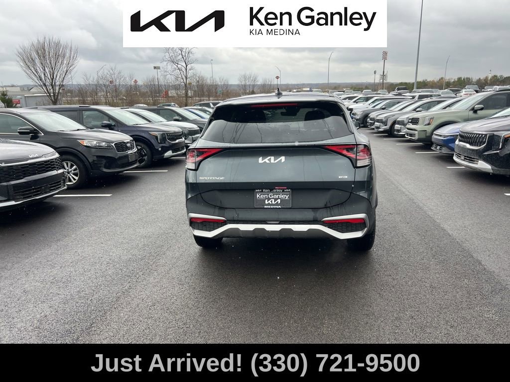 Certified 2025 Kia Sportage LX image 6