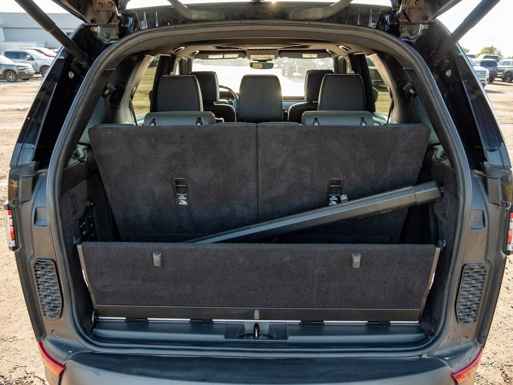 Used 2019 Land Rover Discovery HSE Luxury AWD/4WD image 12