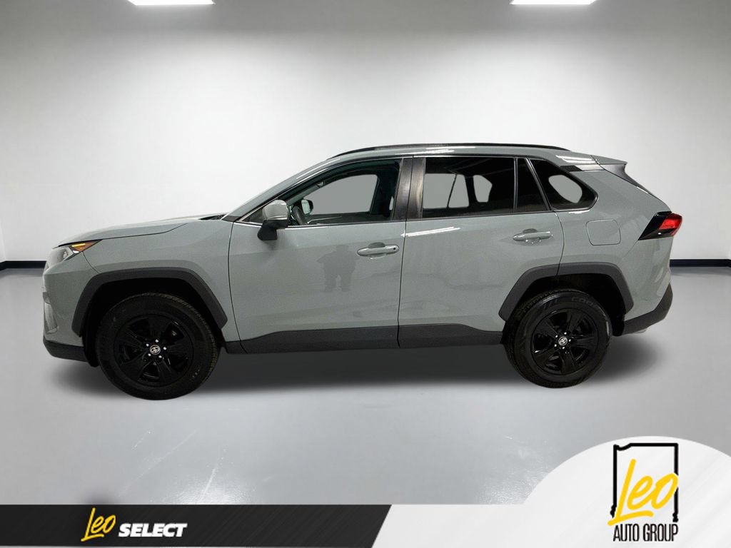 Used 2021 Toyota RAV4 XLE w/ Convenience Package AWD/4WD image 11