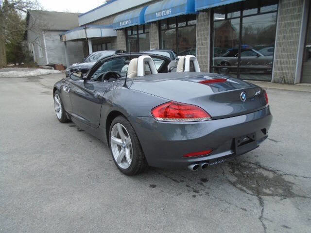 Used 2015 BMW Z4 sDrive28i image 6