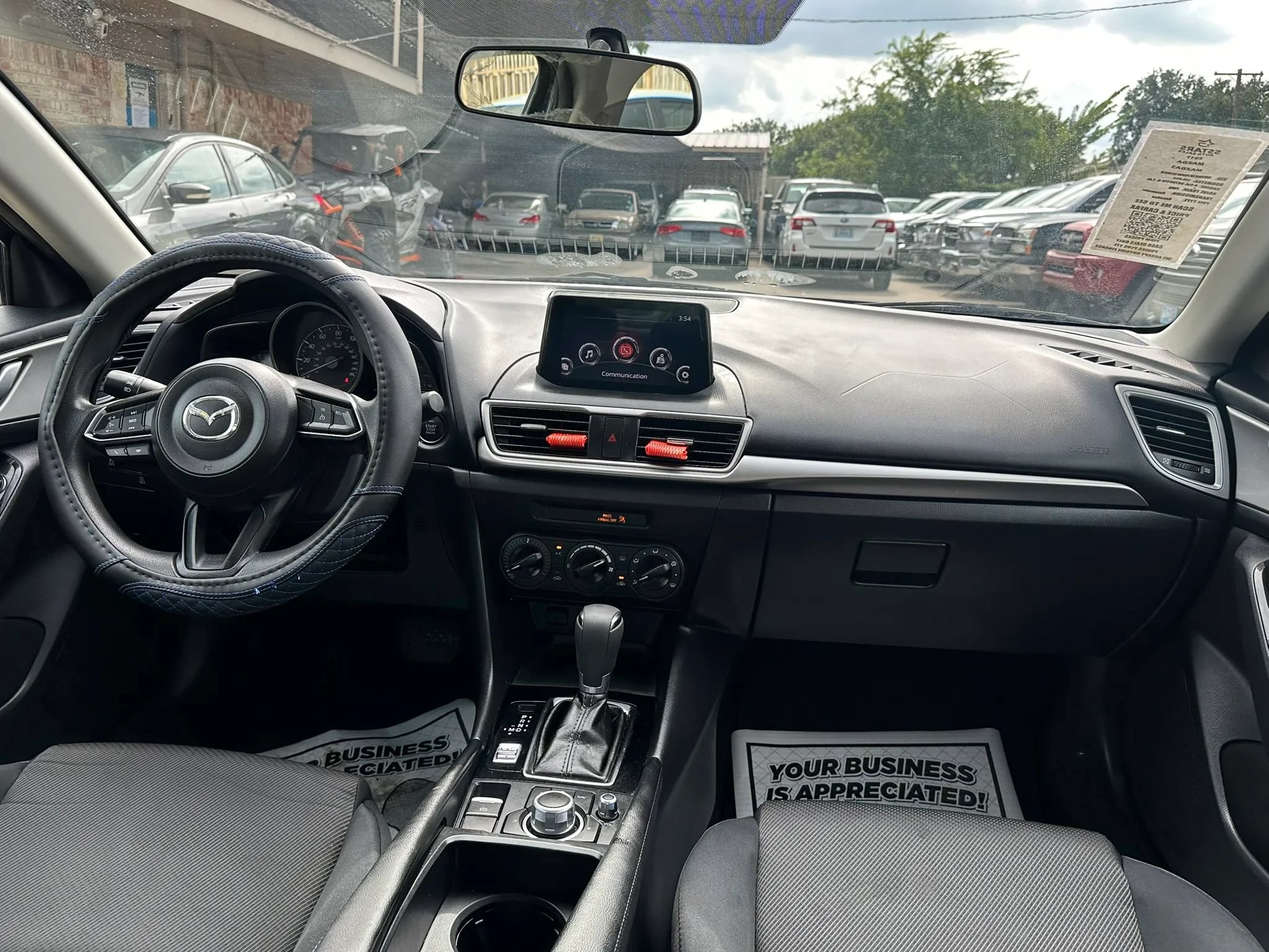 Used 2017 MAZDA MAZDA3 Sport FWD image 16