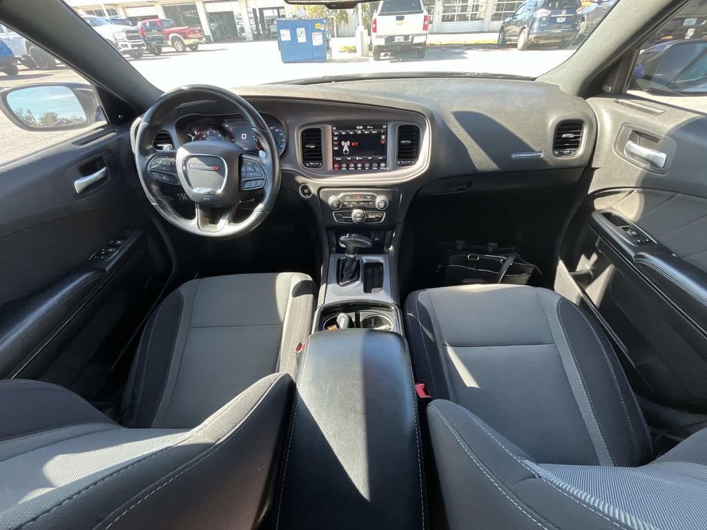 Used 2021 Dodge Charger R/T w/ Blacktop Package image 16
