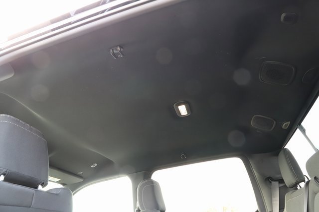 New 2026 RAM 1500 4x4 Crew Cab image 21