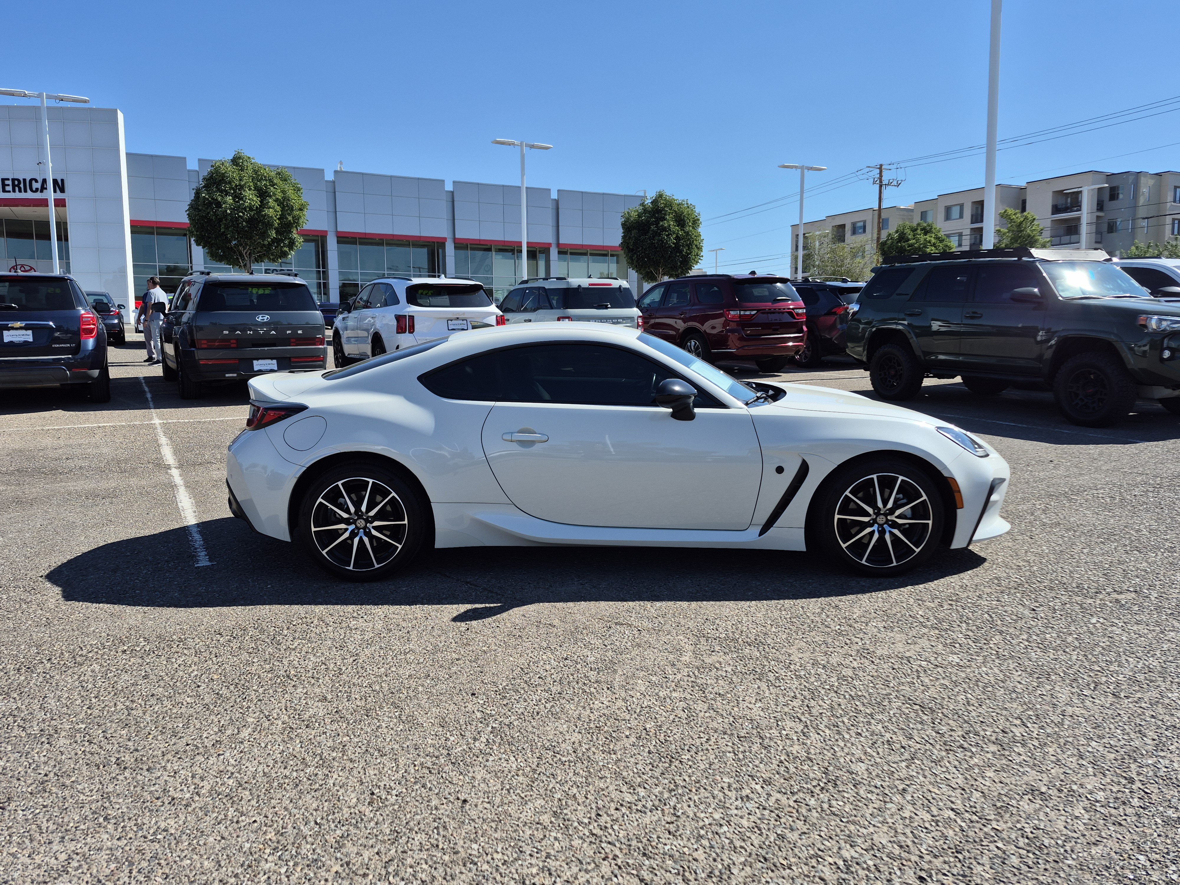 Used 2023 Toyota GR86 RWD image 6