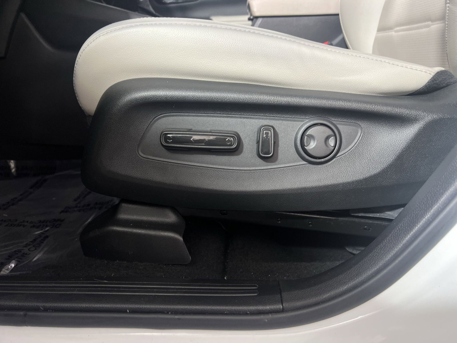 Used 2023 Honda CR-V EX-L image 14