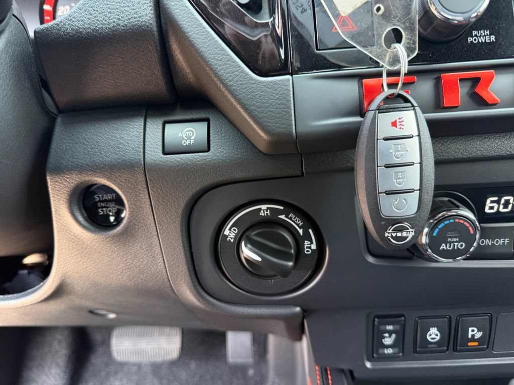 New 2026 Nissan Frontier PRO-4X w/ Tow Package AWD/4WD image 30