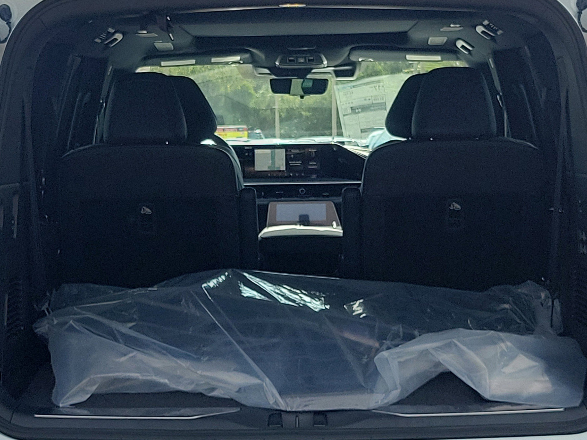 New 2026 INFINITI QX80 4WD w/ Sport Exterior Package image 8