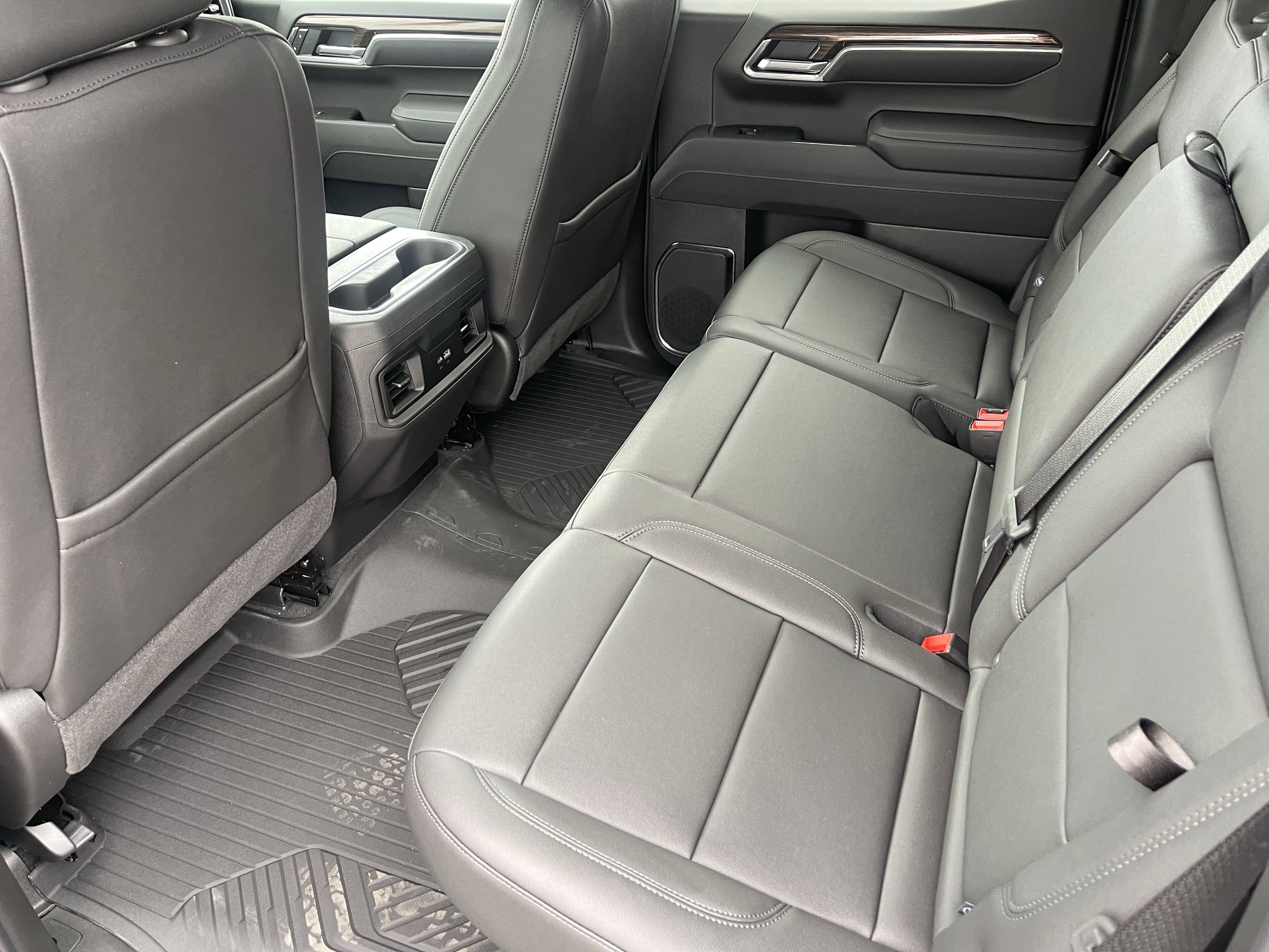 New 2026 Chevrolet Silverado 1500 LT Trail Boss w/ Convenience Package II image 13