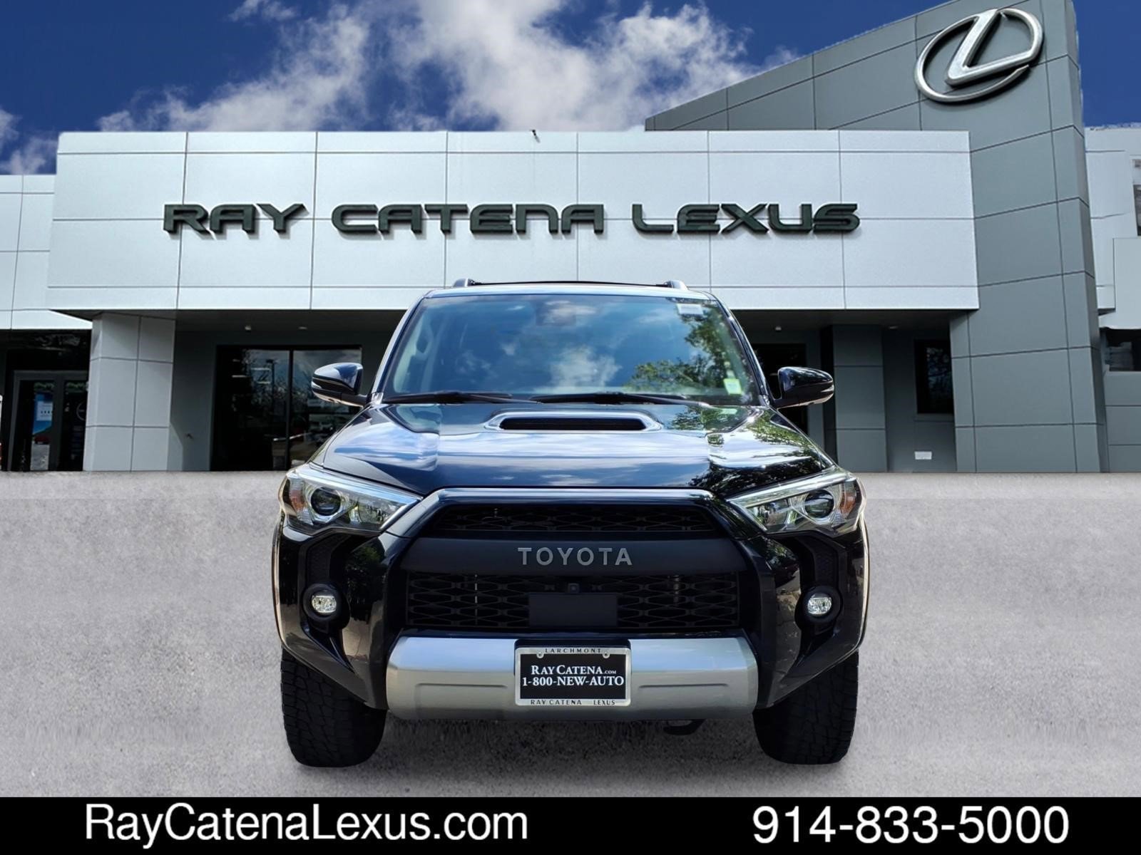 Used 2023 Toyota 4Runner TRD Off-Road Premium w/ Off Road Premium Plus Package AWD/4WD image 2