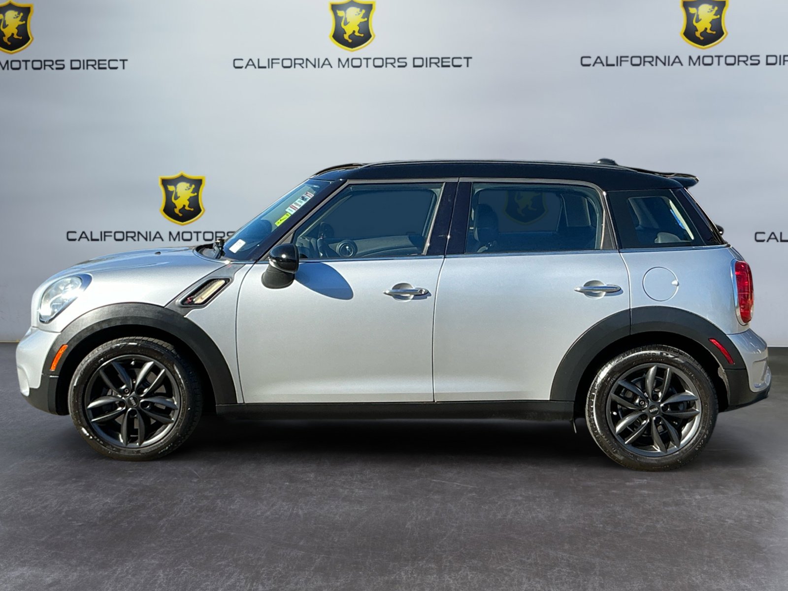 Used 2011 MINI Cooper Countryman S image 5