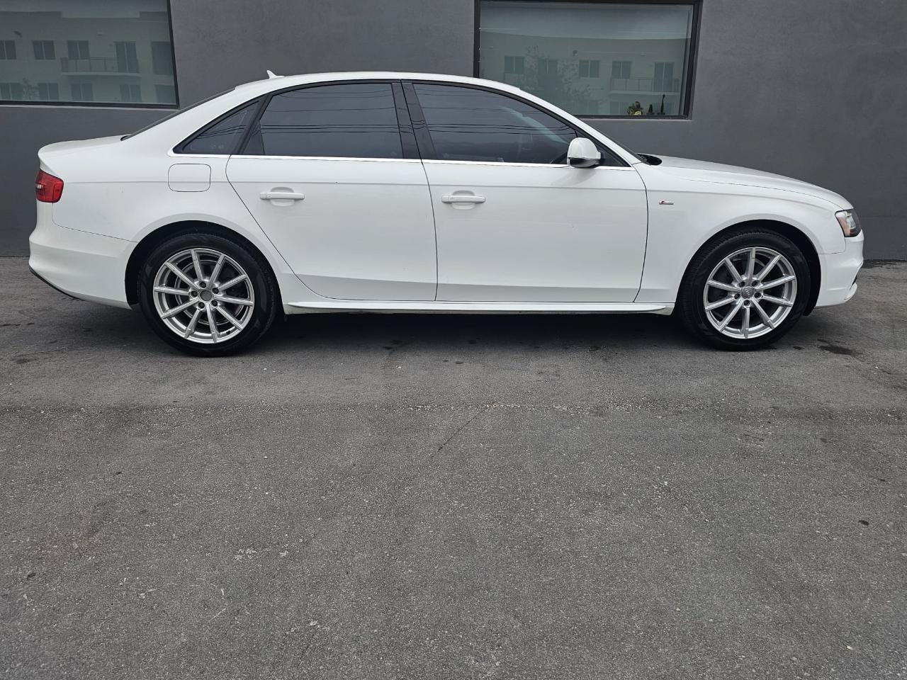 Used 2015 Audi A4 2.0T Premium FWD image 11