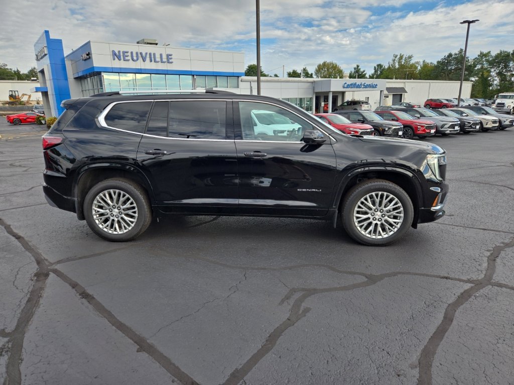 Used 2024 GMC Acadia Denali w/ LPO, Floor Liner Package AWD/4WD image 2