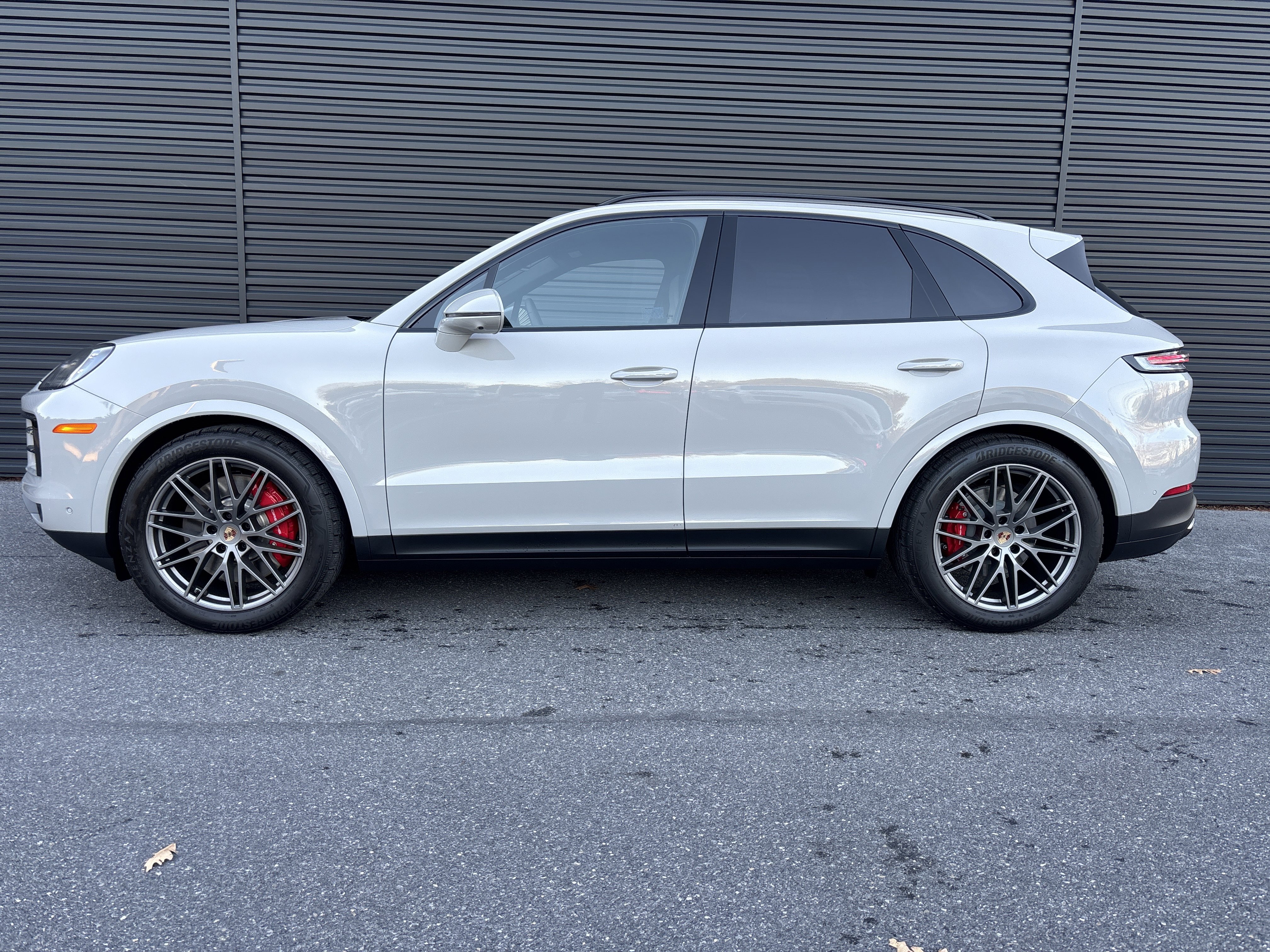 New 2026 Porsche Cayenne S AWD/4WD image 2