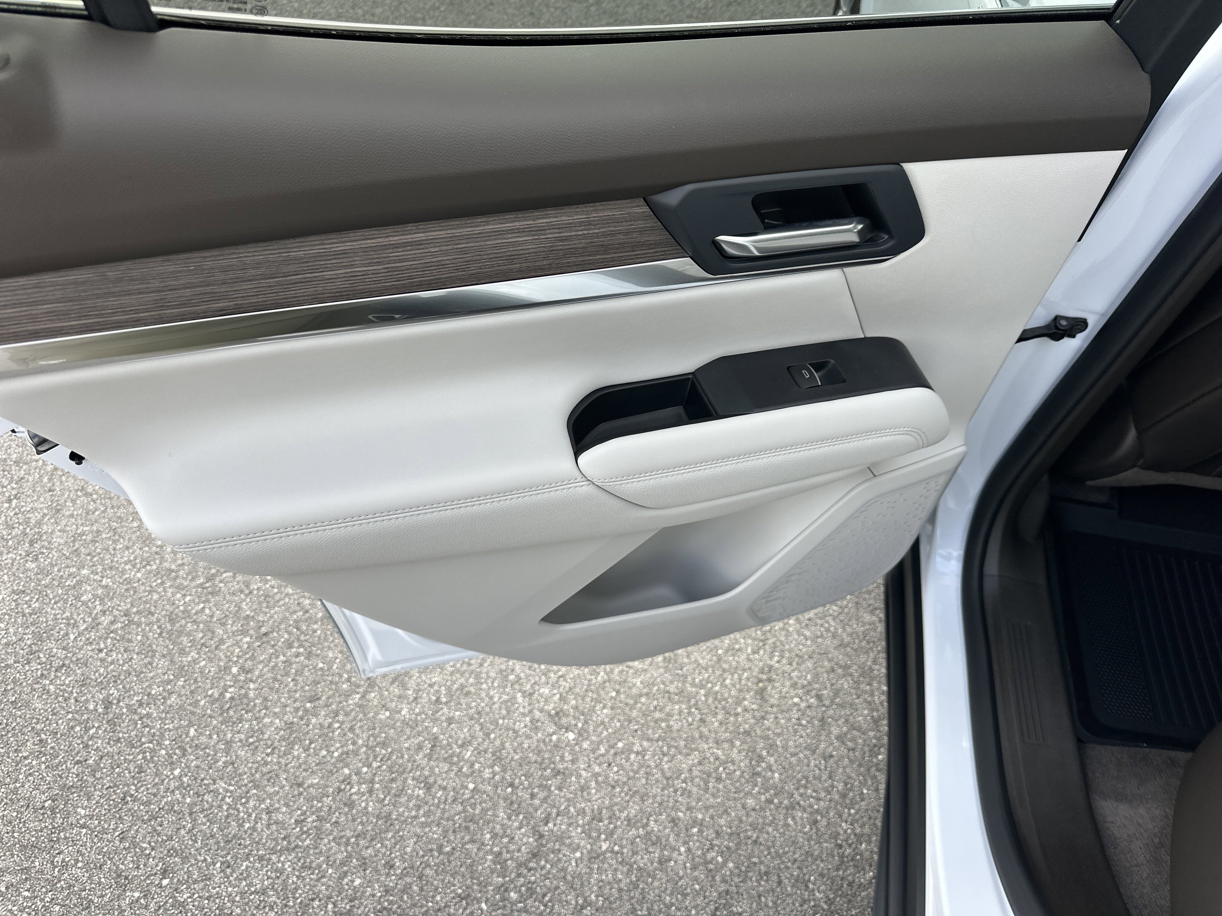 Certified 2026 GMC Terrain Denali w/ LPO, Floor Liner Package image 23