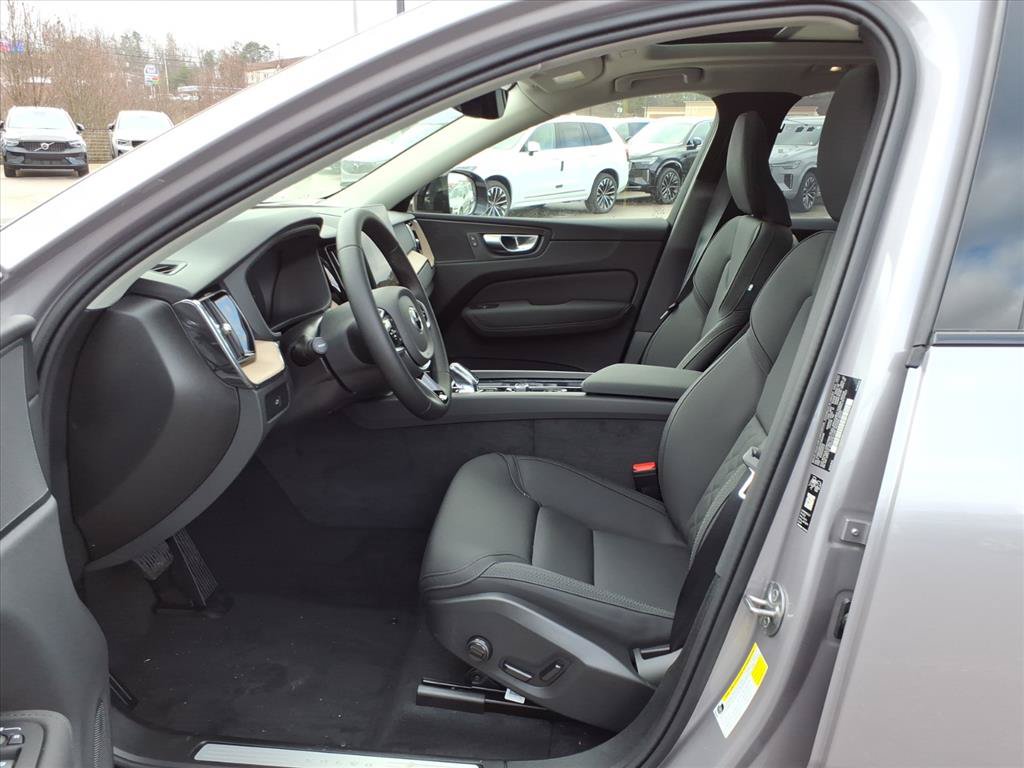 Certified 2026 Volvo XC60 B5 Plus w/ Protection Package Premier AWD/4WD image 10
