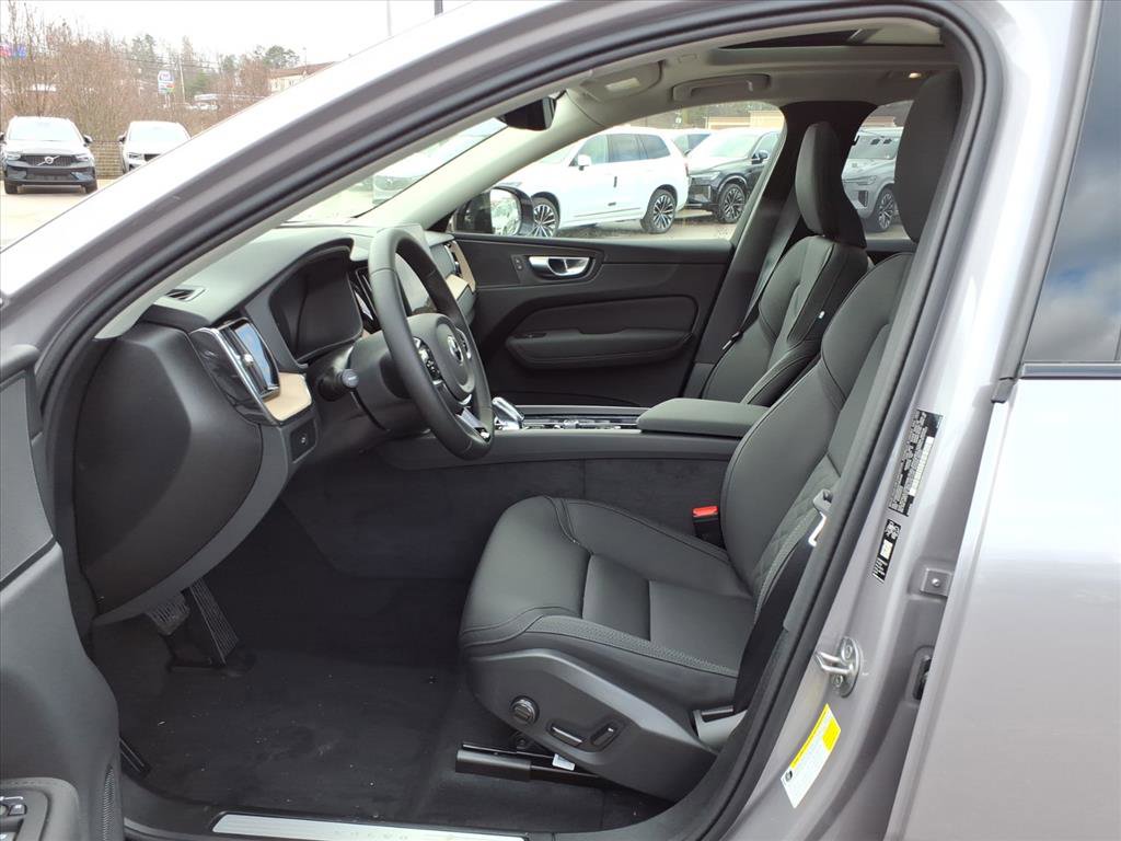 Certified 2026 Volvo XC60 B5 Plus w/ Protection Package Premier AWD/4WD image 10