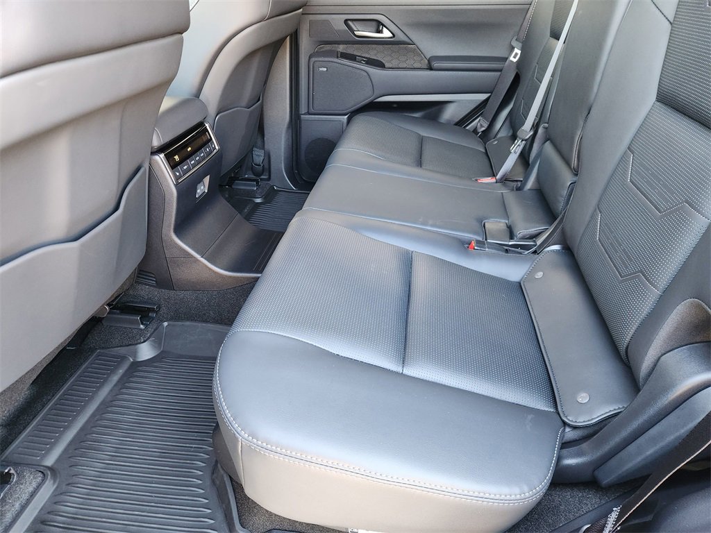 Used 2025 Lexus GX 550 550 Luxury+ image 30