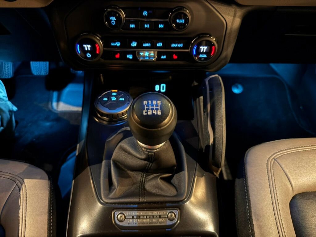 Used 2024 Ford Bronco Big Bend image 18