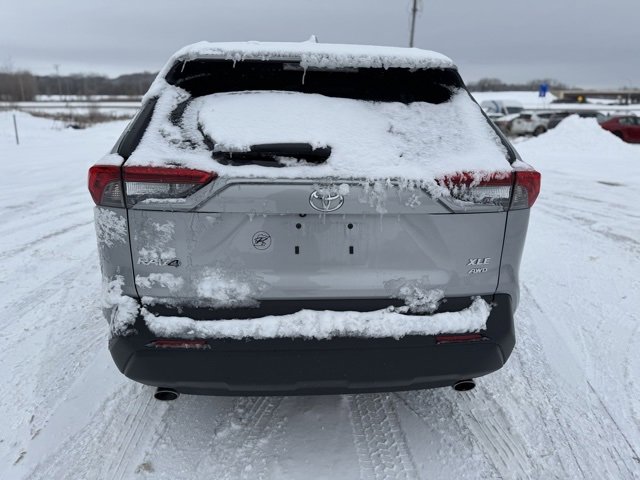 Used 2023 Toyota RAV4 XLE image 13