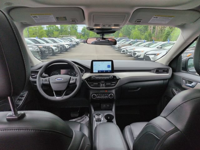 Certified 2022 Ford Escape SEL AWD/4WD image 25